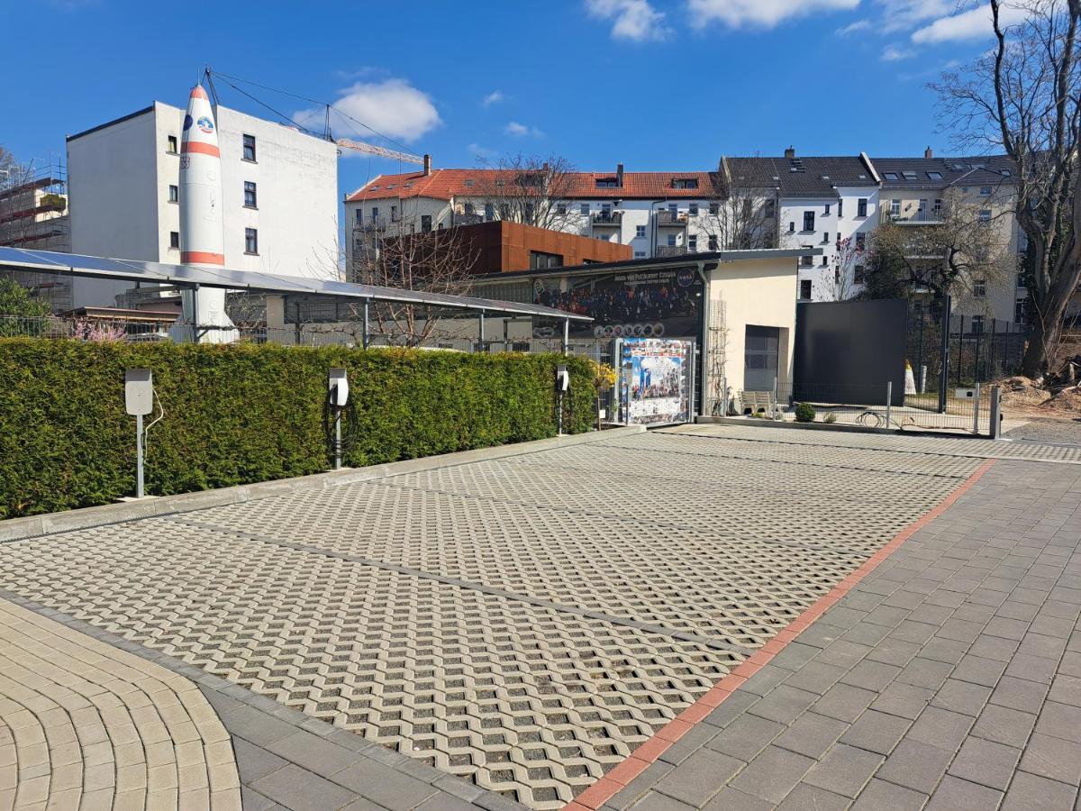 Space Hotel Im Campus Der Jvp Schule Lipsk Zewnętrze zdjęcie
